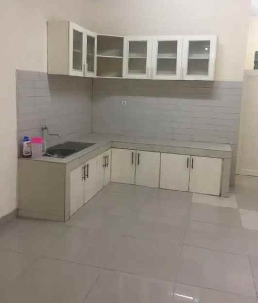 dijual rumah cluster fresno deltamas