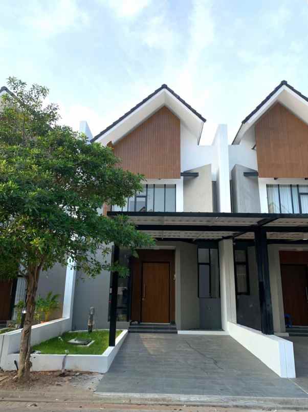 dijual rumah cluster jura metland