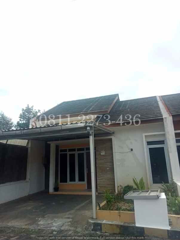 dijual rumah cluster kiara green residence