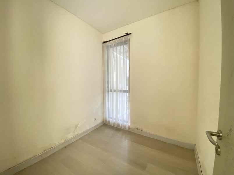 dijual rumah cluster semayang asya jgc