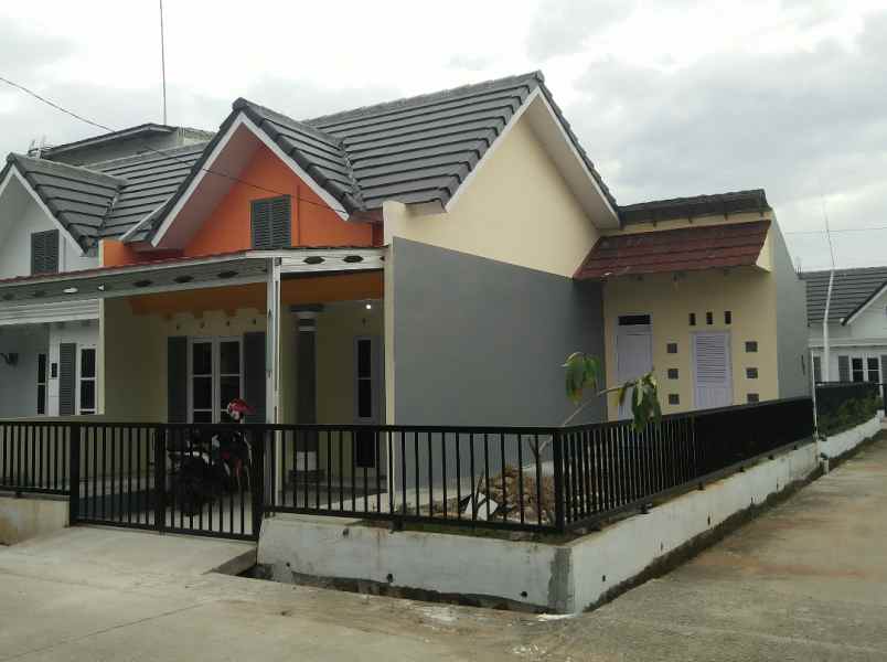 dijual rumah cluster south antasari