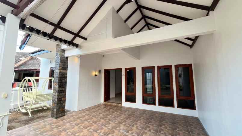 dijual rumah condo