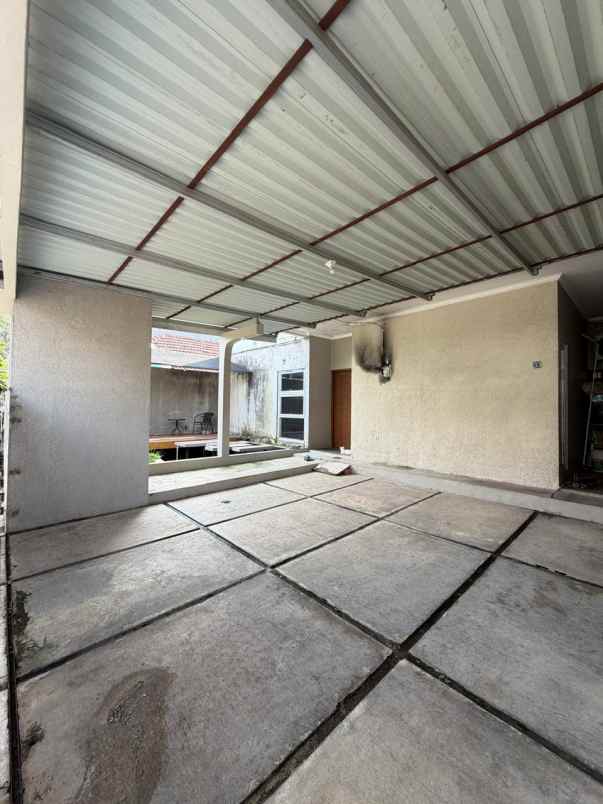 dijual rumah dalam komplek di cakung jakarta timur