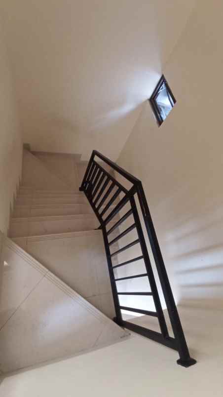dijual rumah di asana residence cikeas bogor