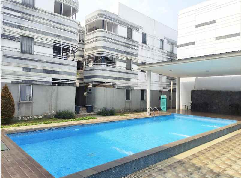 dijual rumah di cluster anarta vanya park