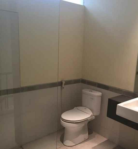 dijual rumah dian istana moca vrbana