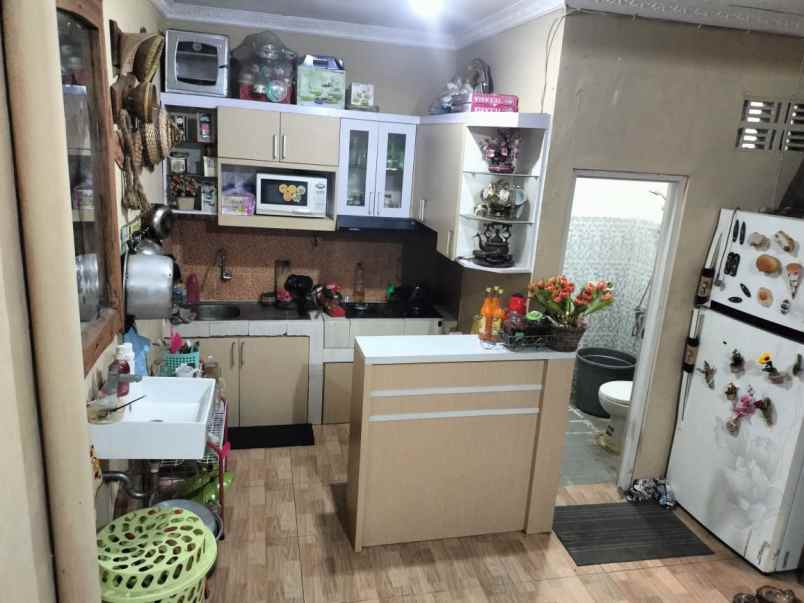 dijual rumah dijual rumah di perum