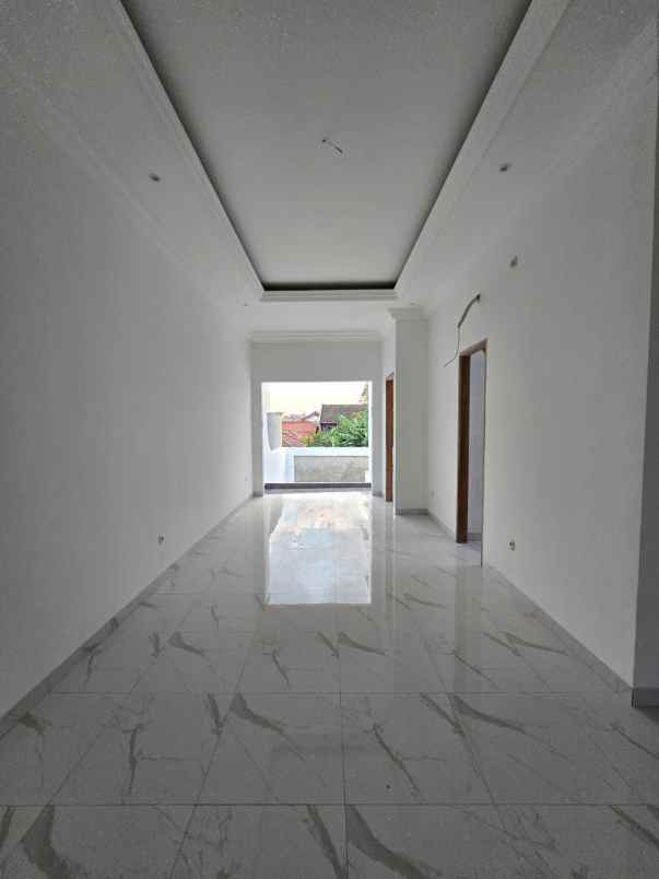 dijual rumah duren sawit jakarta timur