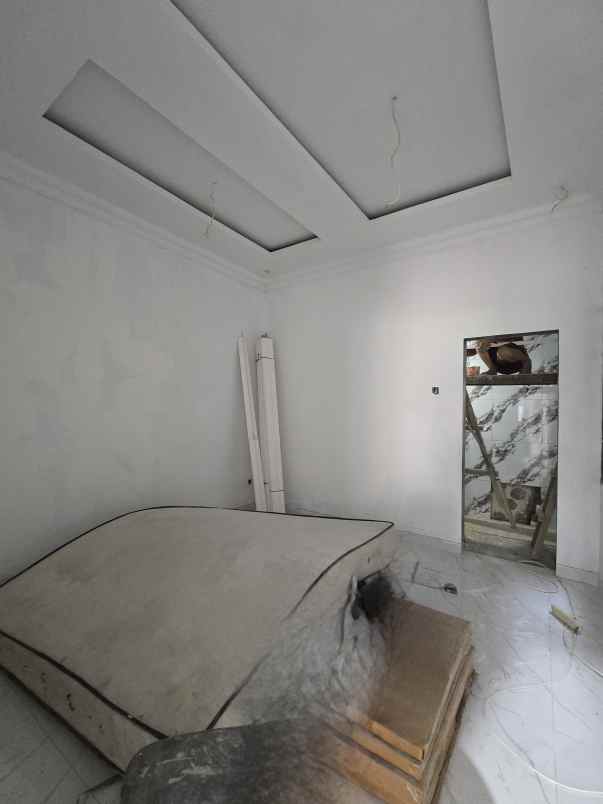 dijual rumah duren sawit jaktim