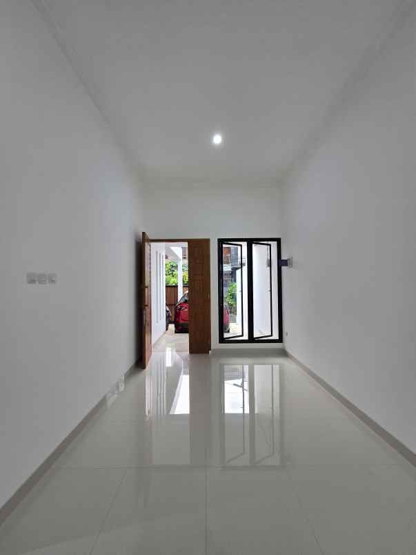 dijual rumah duren sawit jaktim