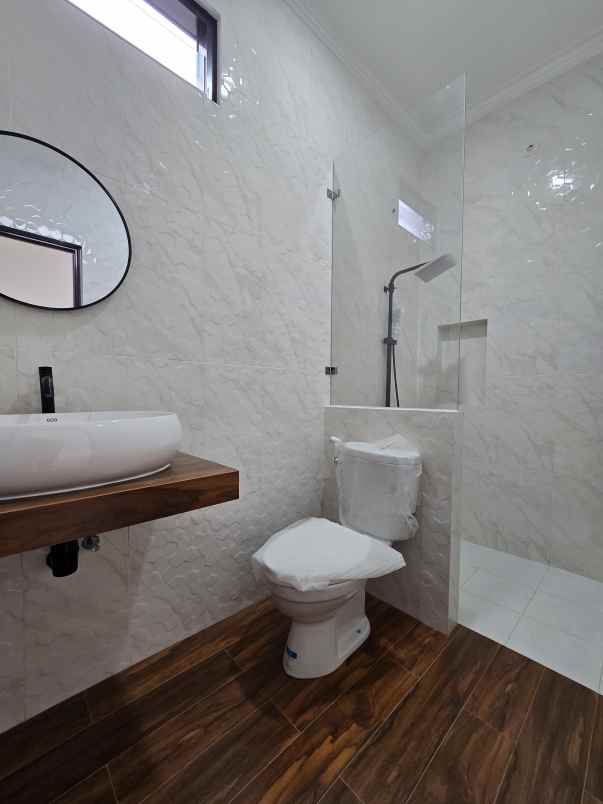 dijual rumah duren sawit jaktim