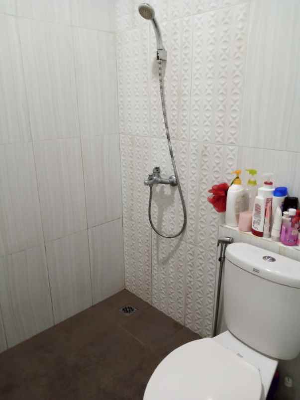 dijual rumah duri kepa