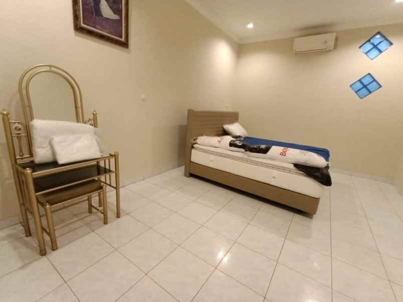 dijual rumah gading cipta residence