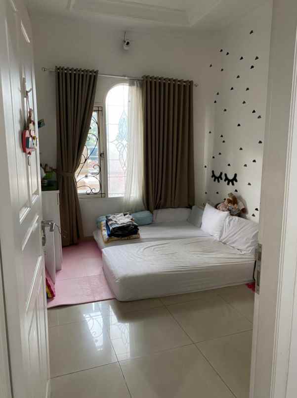 dijual rumah gading elok kelapa gading