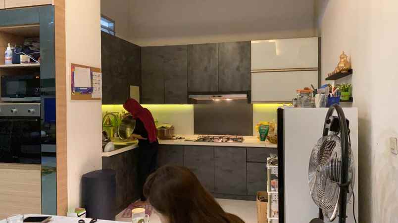 dijual rumah gading elok kelapa gading