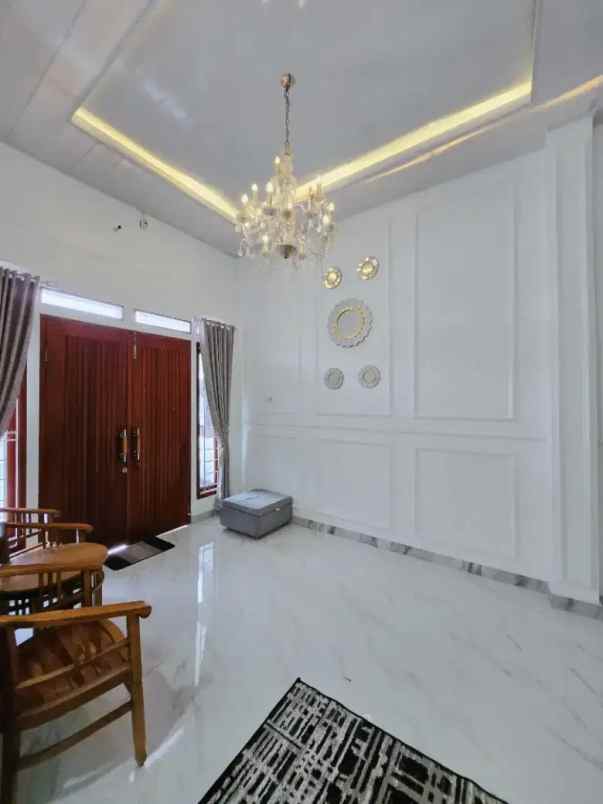 dijual rumah graha raya bintaro