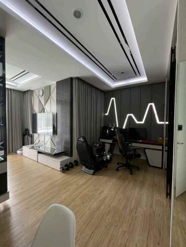 dijual rumah greenlake