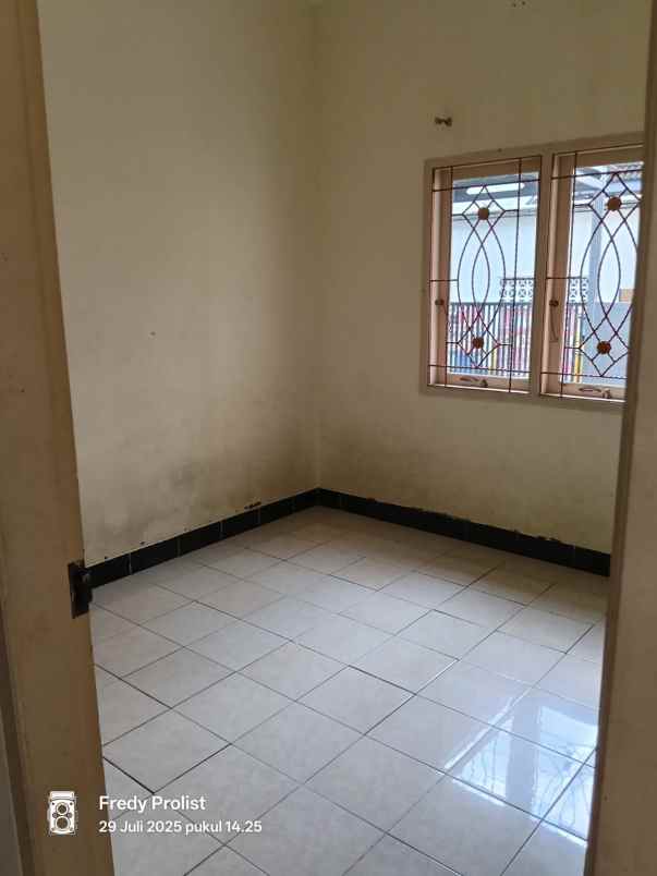 dijual rumah grendeng
