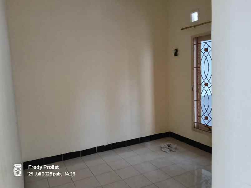 dijual rumah grendeng