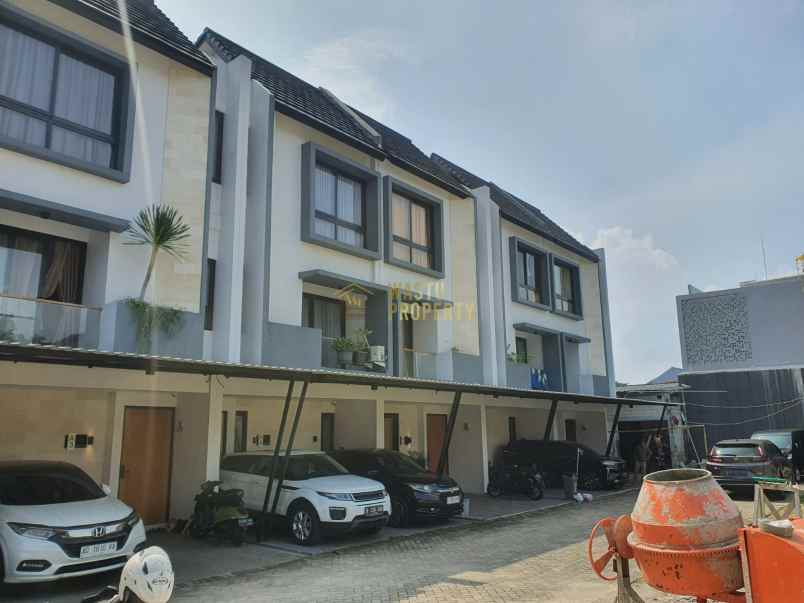 dijual rumah jagakarsa kota jakarta