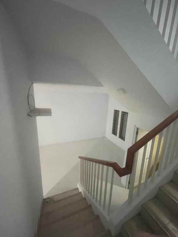 dijual rumah jakarta garden city cakung