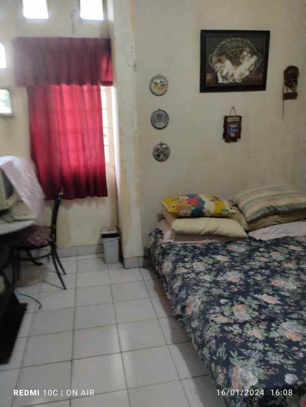 dijual rumah jalan angsana raya bsd