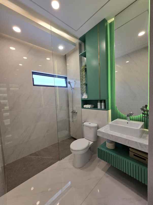 dijual rumah jalan aria putra