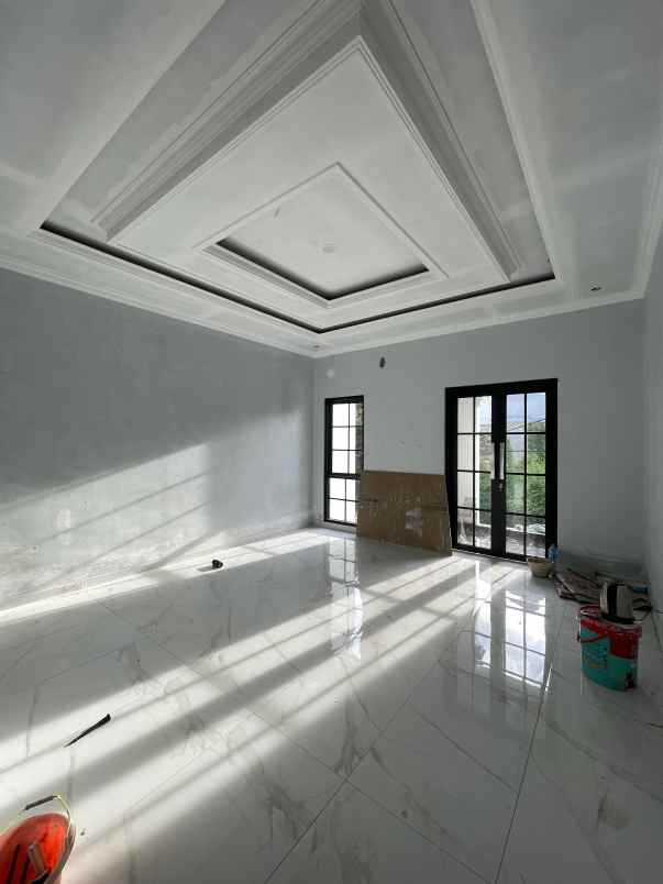 dijual rumah jalan benda ciganjur