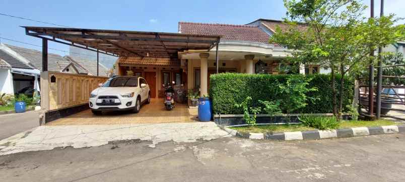 dijual rumah jalan borobudur