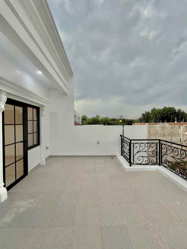 dijual rumah jalan kahfi 2 jagakarsa