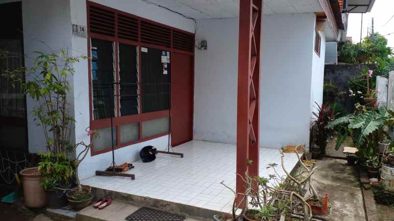dijual rumah jalan kumala 2 selatan