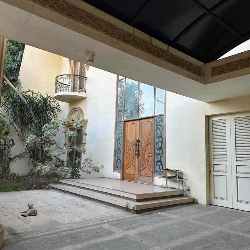 dijual rumah jalan margorejo indah