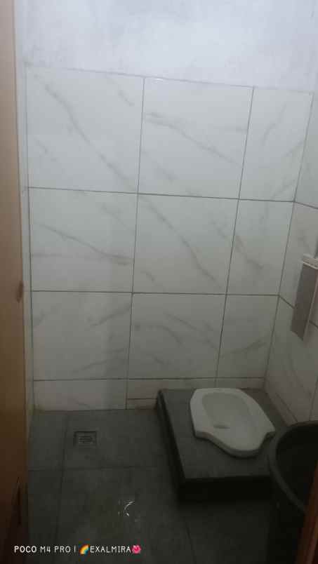 dijual rumah jalan perumahan bumi indah