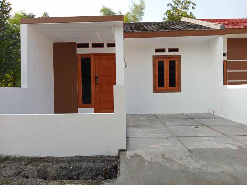 dijual rumah jalan pintu ledeng ciomas