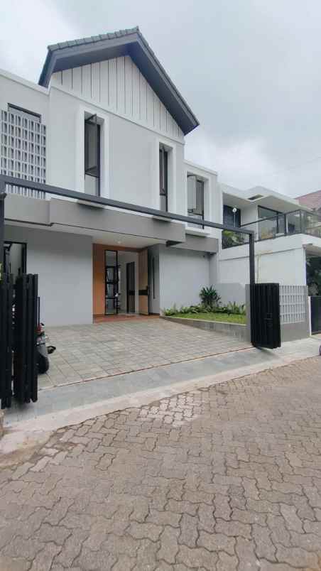 dijual rumah jalan raya bintaro jaya