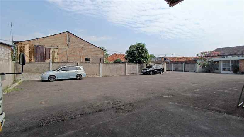 dijual rumah jalan raya kaliabang