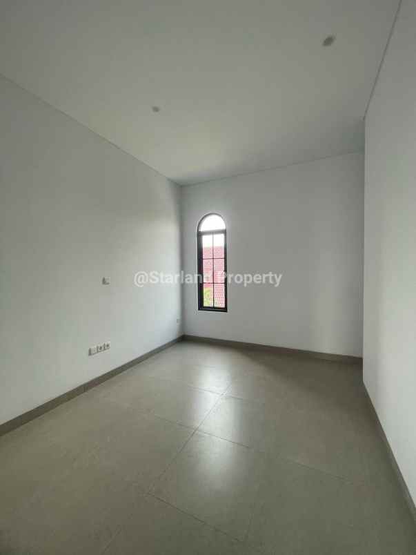 dijual rumah jalan raya kejaksaan joglo