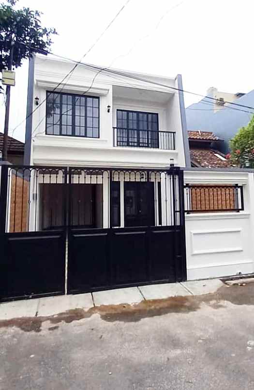 dijual rumah jalan raya kembangan joglo
