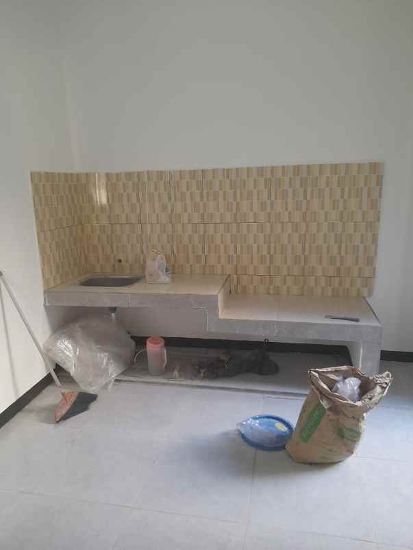 dijual rumah jalan raya krian sidoarjo