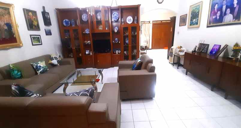 dijual rumah jalan sukahaji