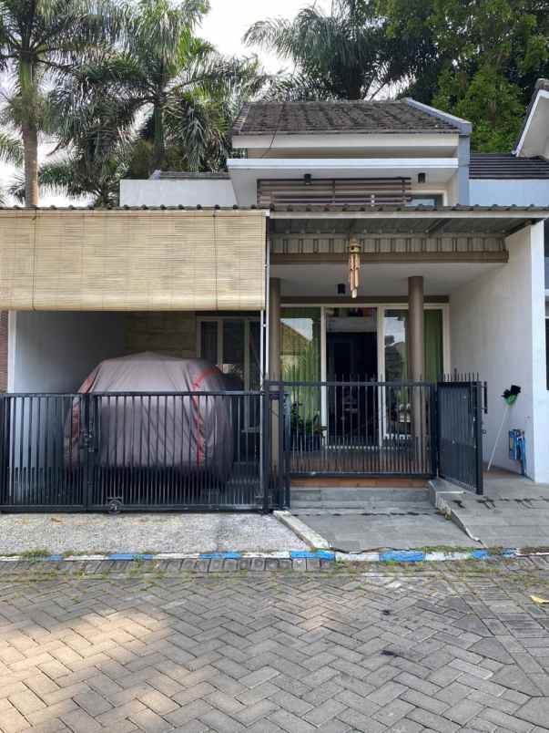 dijual rumah jalan teluk bayur arjosari