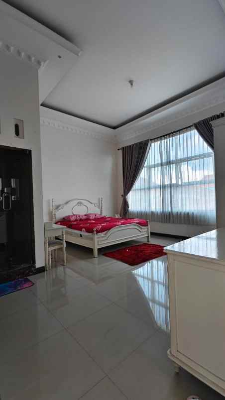 dijual rumah jambangan