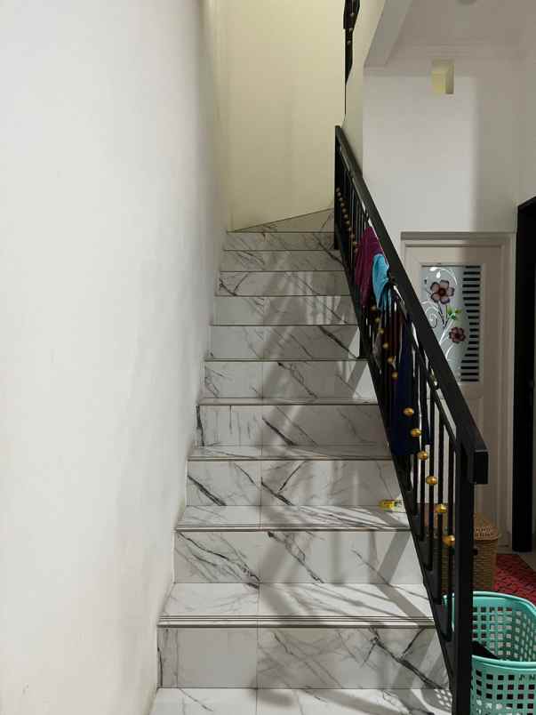 dijual rumah jatiasih