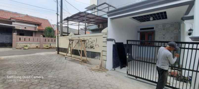 dijual rumah jatibening pondok gede bekasi