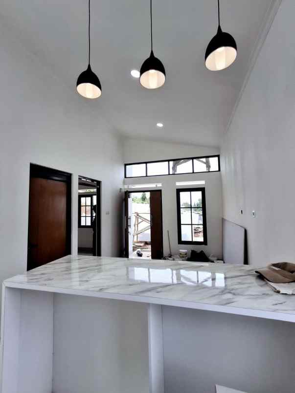 dijual rumah jatihandap cicaheum