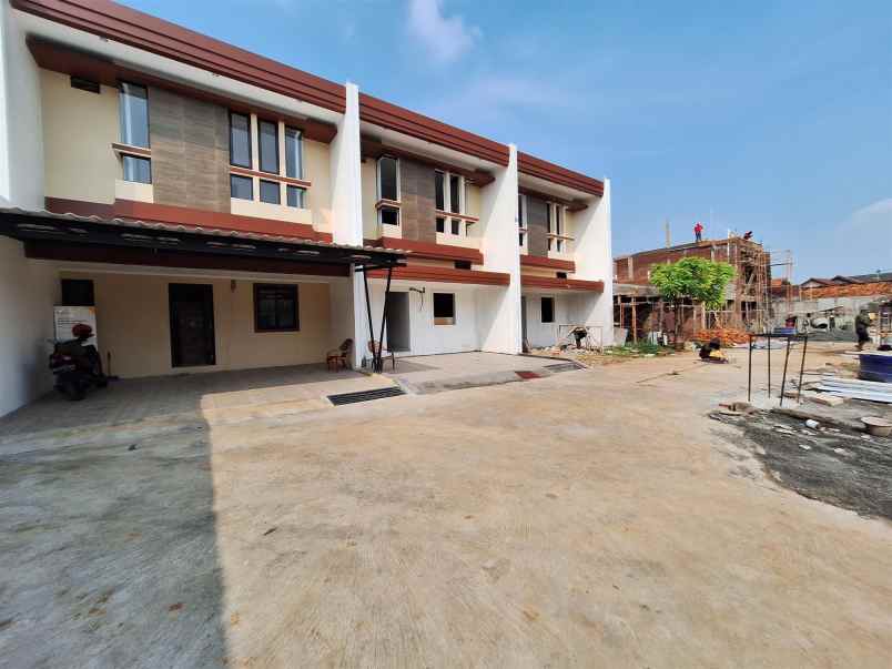 dijual rumah jatiwaringin pondok gede