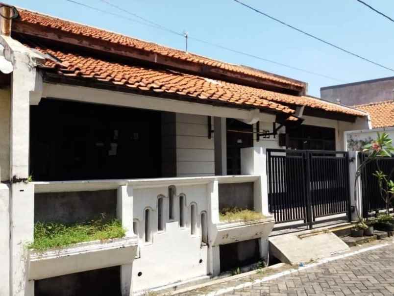 dijual rumah jl banteng utara