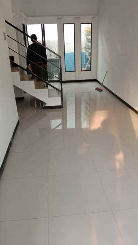 dijual rumah jl cipinang muara duren