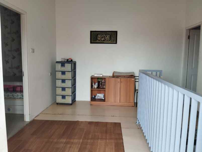 dijual rumah jl delima perum cluster