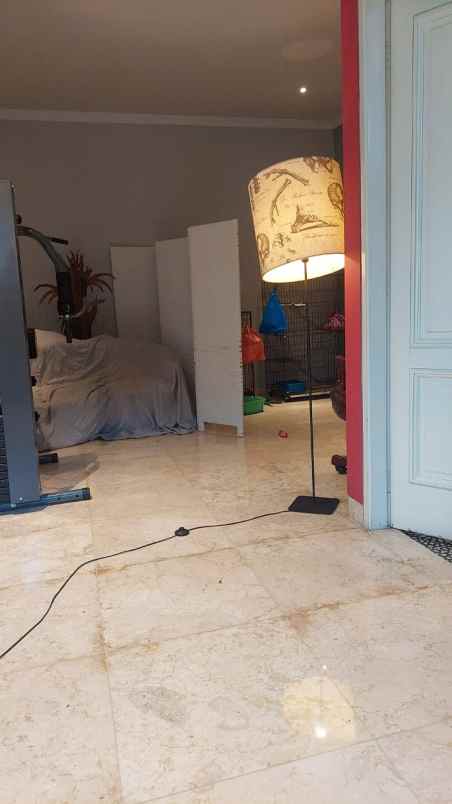 dijual rumah jl dempo kebayorn baru jakarta selatan